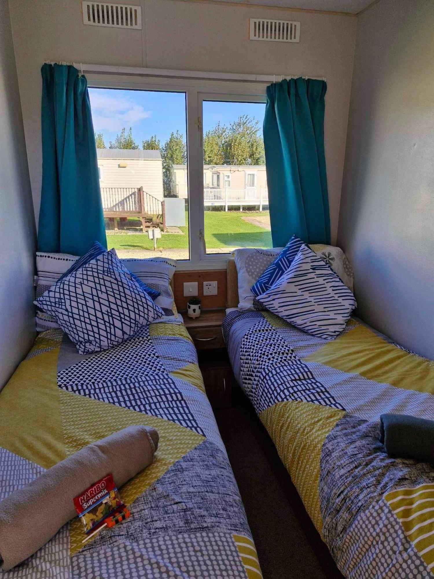 Pet Friendly Holiday Home On Golden Palm Скегнесс Екстер'єр фото